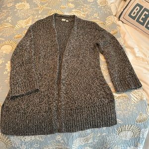 Gap soft navy and tan cardigan sweater